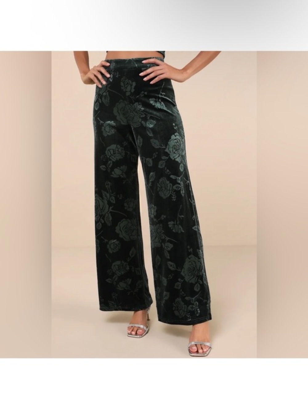 NWT Lulus Sensational Attitude Emeral Green Bunout Velvet Wide Leg Pants Size L